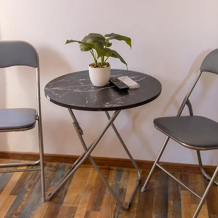 Navial 1 3* גברובו