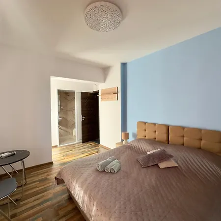 בית הארחה Navial 1