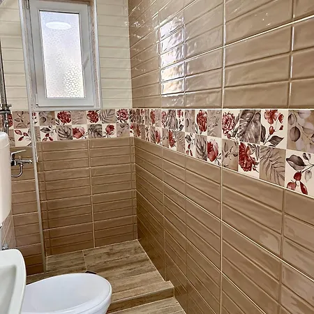 בית הארחה Navial 1