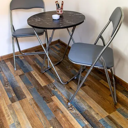 Navial 1 גברובו