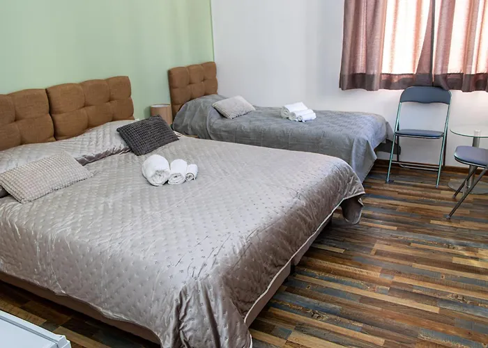 Navial 1 3* ガブロヴォ